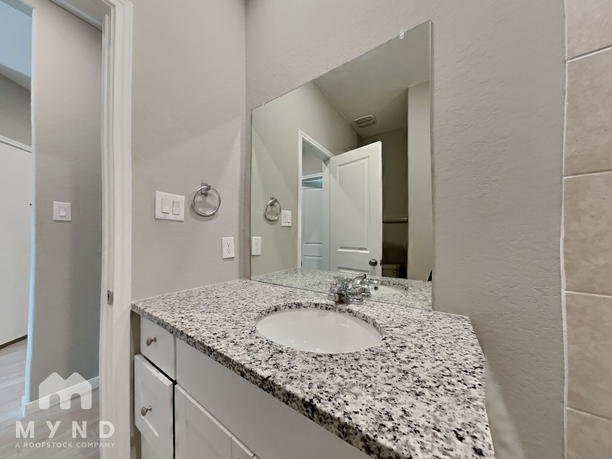 Building Photo - 4411 Revetment Way