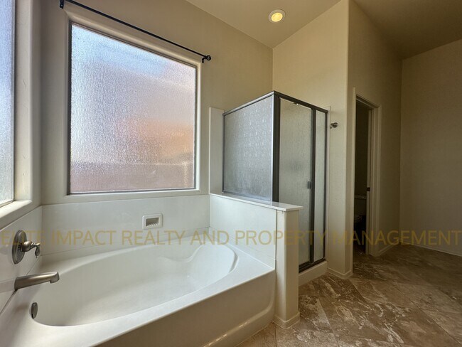 Building Photo - 6166 N Placita San Agustin