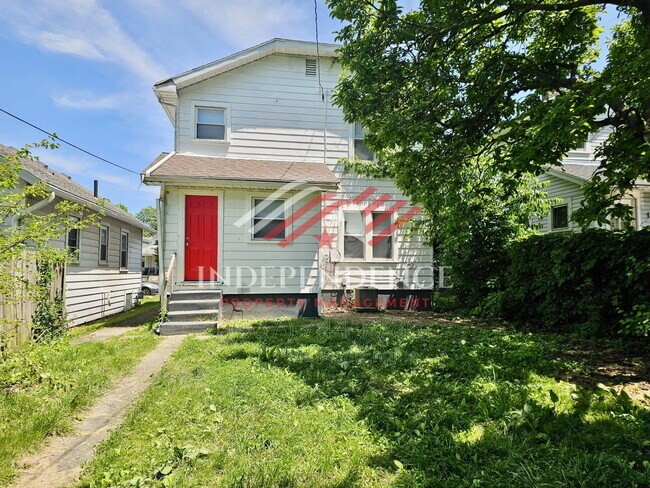 Building Photo - 2449 Nill Ave