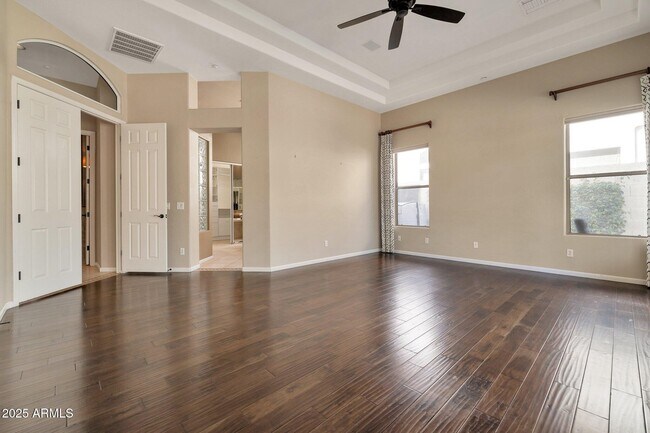 Building Photo - 7694 E Manana Dr