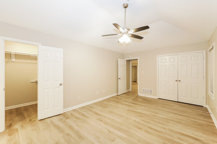Building Photo - 7152 Olive Ridge Dr