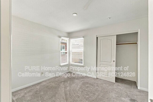 Building Photo - 17008 New Rochelle Way