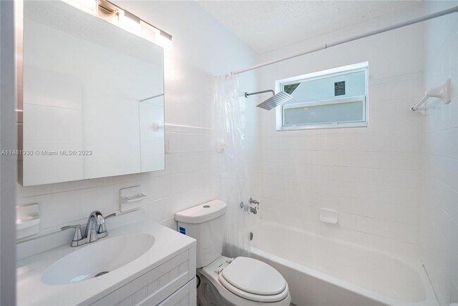 Building Photo - 22295 SW 108th Ave