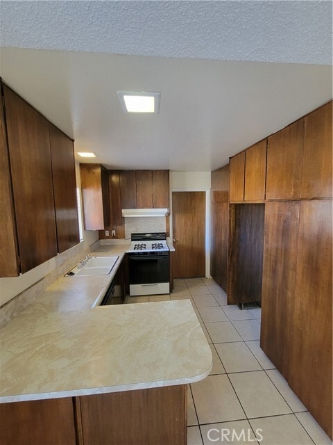 Building Photo - 19142 Outer Hwy 18 N