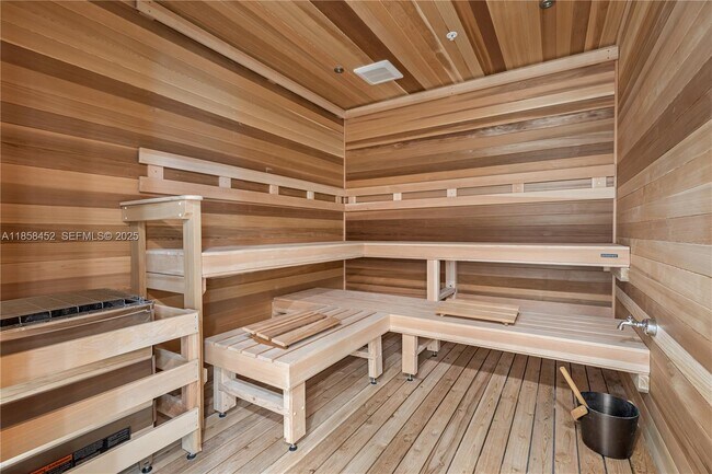 Building Photo - 4 N Federal Hwy