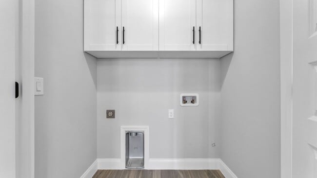 Building Photo - Stunning New Construction Villa for Rent Near Lake John