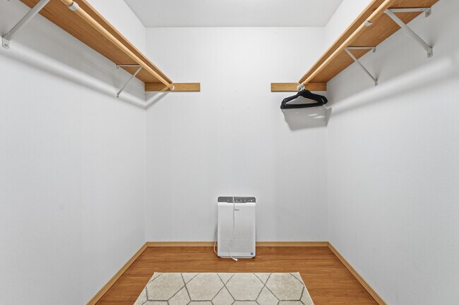 Building Photo - 5003 NE Mason St