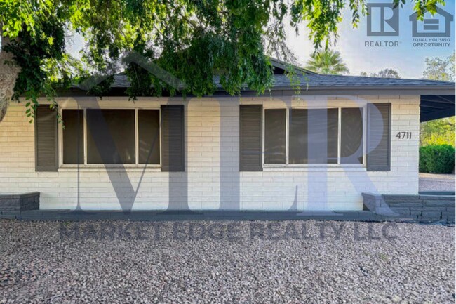 Building Photo - 4711