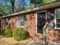 Building Photo - 206 Lavender Lakes Dr