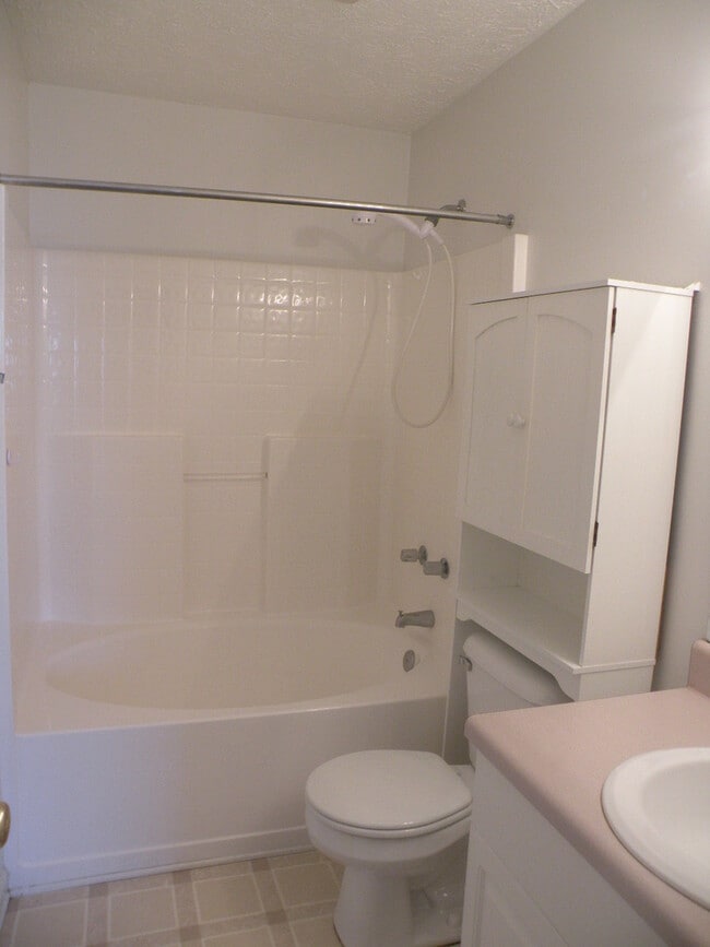 Building Photo - Location, Location, Location!!