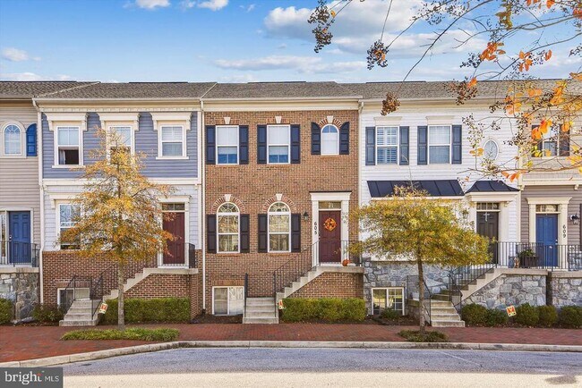 Primary Photo - 605 S Cherry Grove Ave