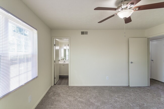 Floorplan - Compton Lake