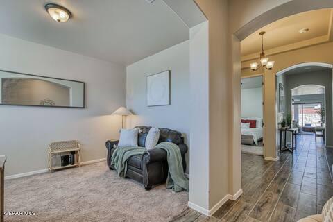 Building Photo - 1130 Gaitan St