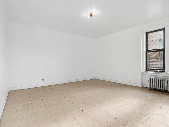 Building Photo - 789 Mac Donough Street