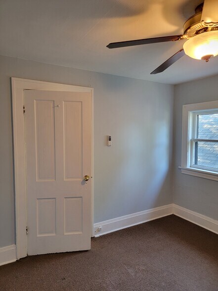 Main Bedroom - 117 2nd St N