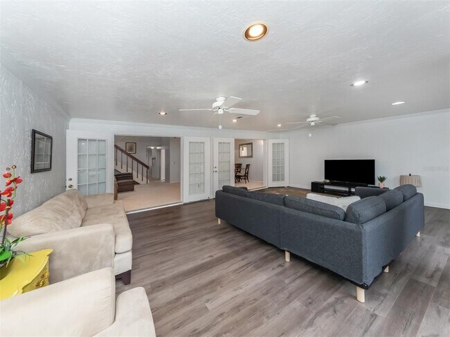Building Photo - 3222 Golden Eagle Ln