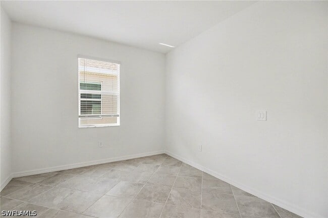 Building Photo - 18850 River Burst Ct