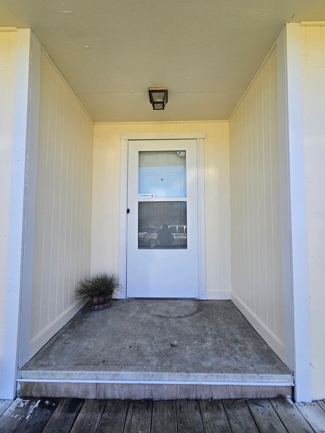 Building Photo - 619 Morrell St