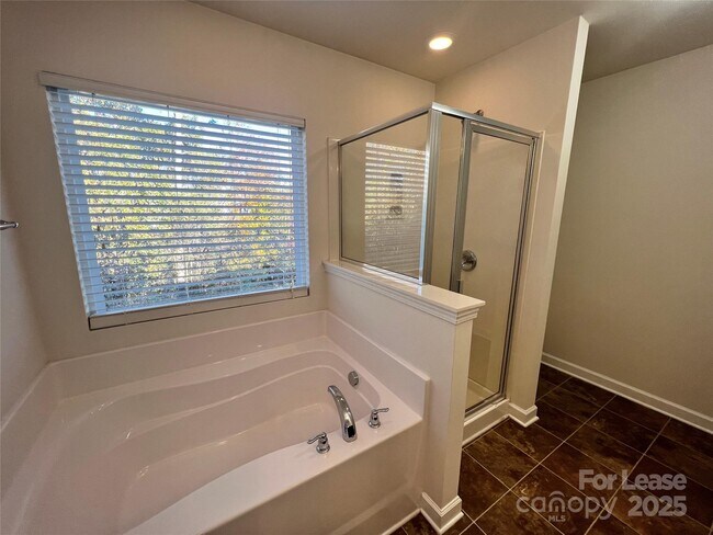 Building Photo - 17208 Caldwell Track Dr