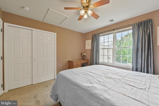 Building Photo - 5907 Tulloch Spring Ct