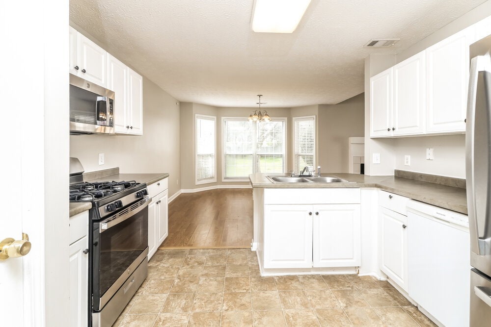 Building Photo - 13477 Aventide Ln