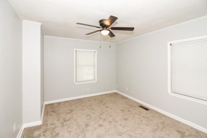 Building Photo - 6 Wright Cir