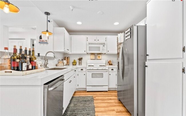 Building Photo - 31407 Taylor Ln