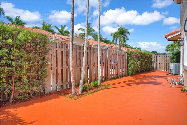 Building Photo - 14245 SW 57th Ln