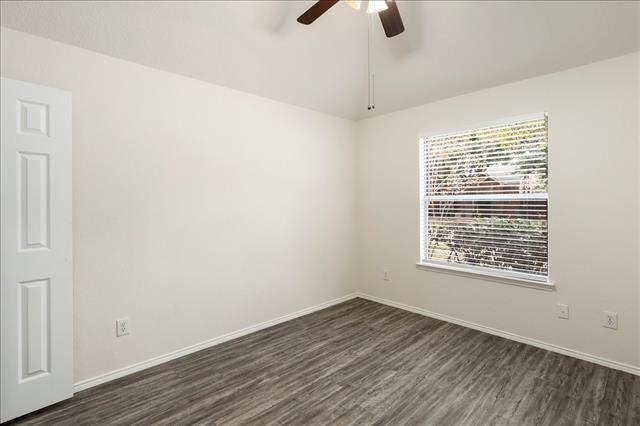 Building Photo - 7225 Chinquapin Dr