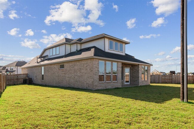 Building Photo - 17754 Pansy Heron Trl