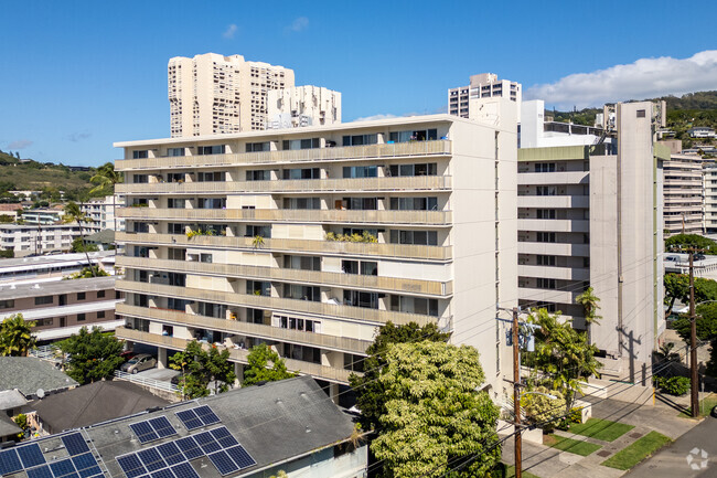 Primary Photo - Makiki Colony