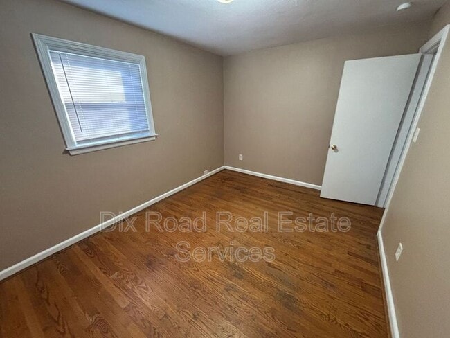 Building Photo - 1303 Barnitz St