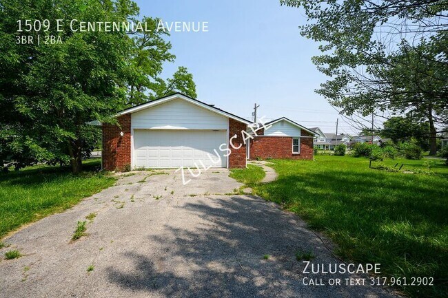 Building Photo - 1509 E Centennial Ave