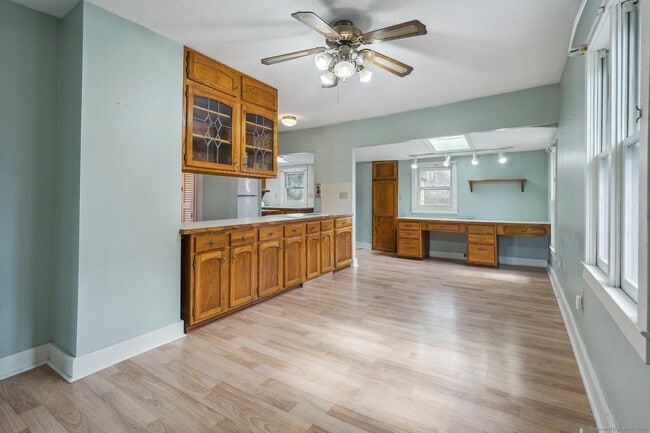 Building Photo - 34 Spring St