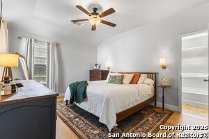 Building Photo - 12031 Mill Pine