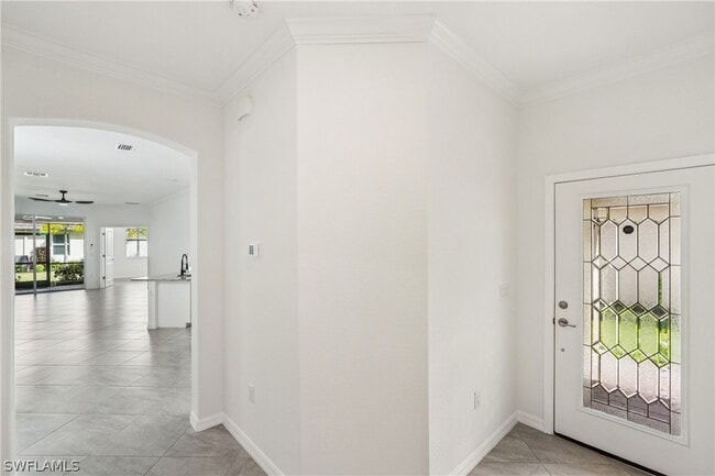 Building Photo - 1751 Alameda Dr