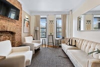 Building Photo - 104 W 83rd St