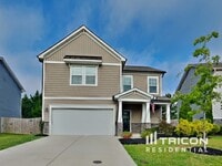 Building Photo - 136 Yadkin St