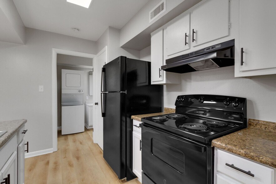 Building Photo - The Meadows Apartment Homes