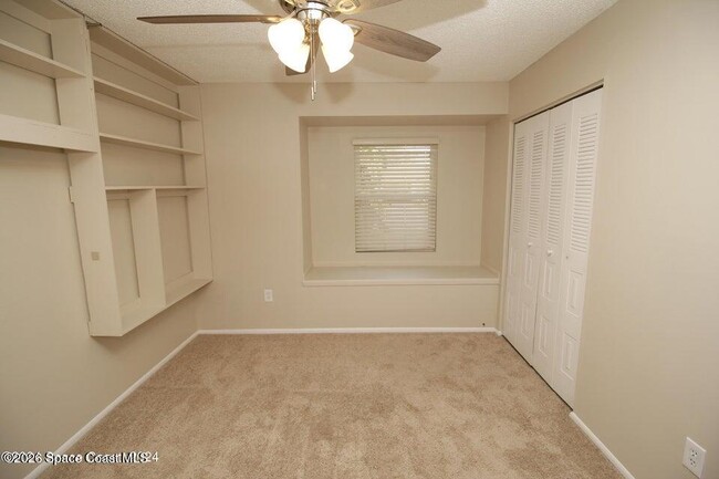 Building Photo - 3222 Galleon Ave NE