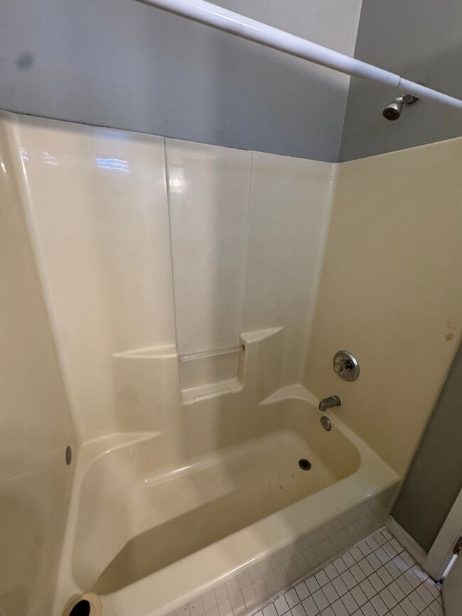 Building Photo - 4028 Belle Grove Rd