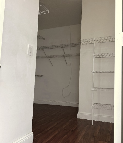 Building Photo - 15840 SW 152nd Ct