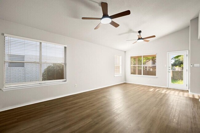 Building Photo - 1609 Hueco Mountain Trail