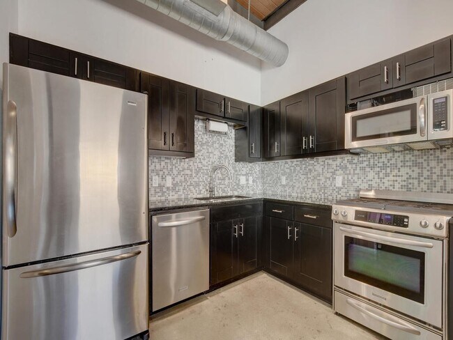 Building Photo - 2205 N Lamar Blvd