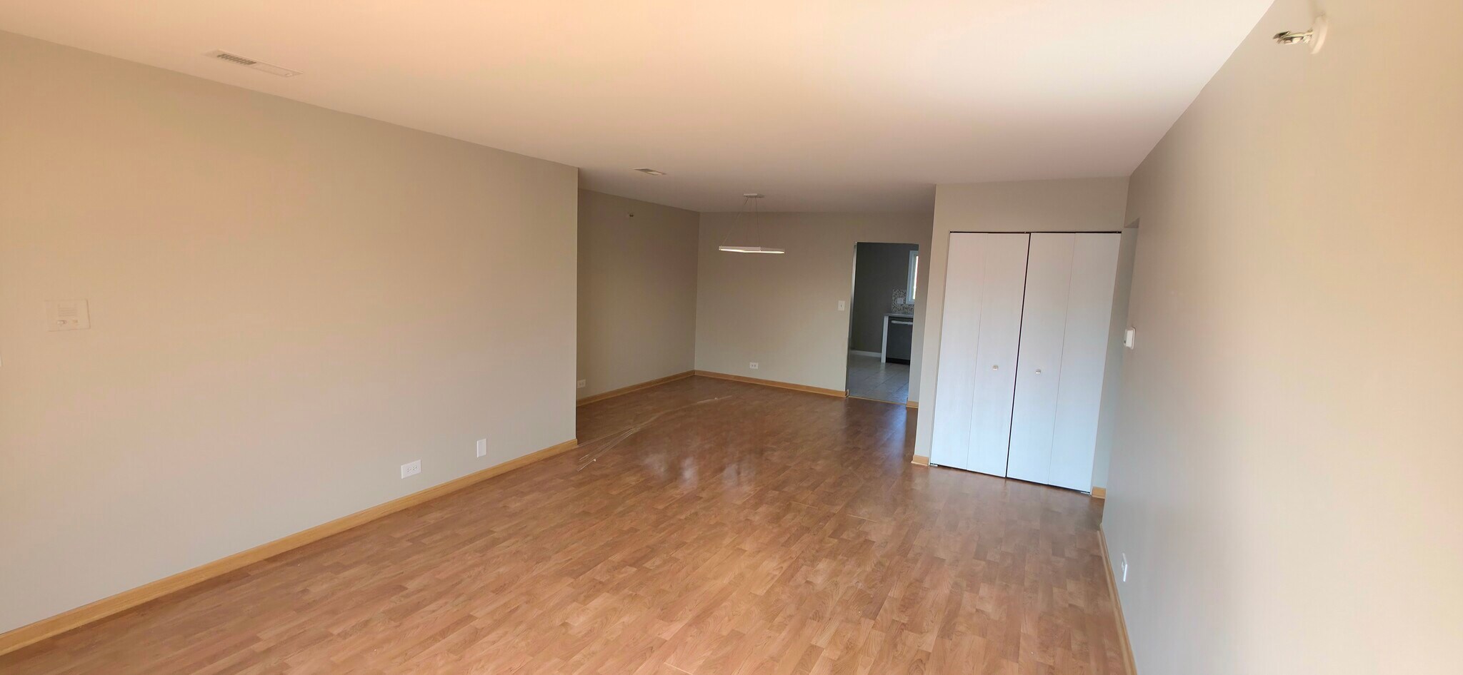 Building Photo - 4132 Cove Ln