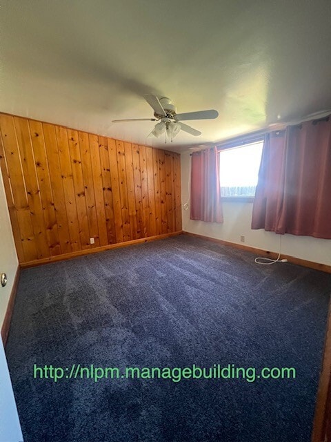 Building Photo - 221 E Whitcomb Ave