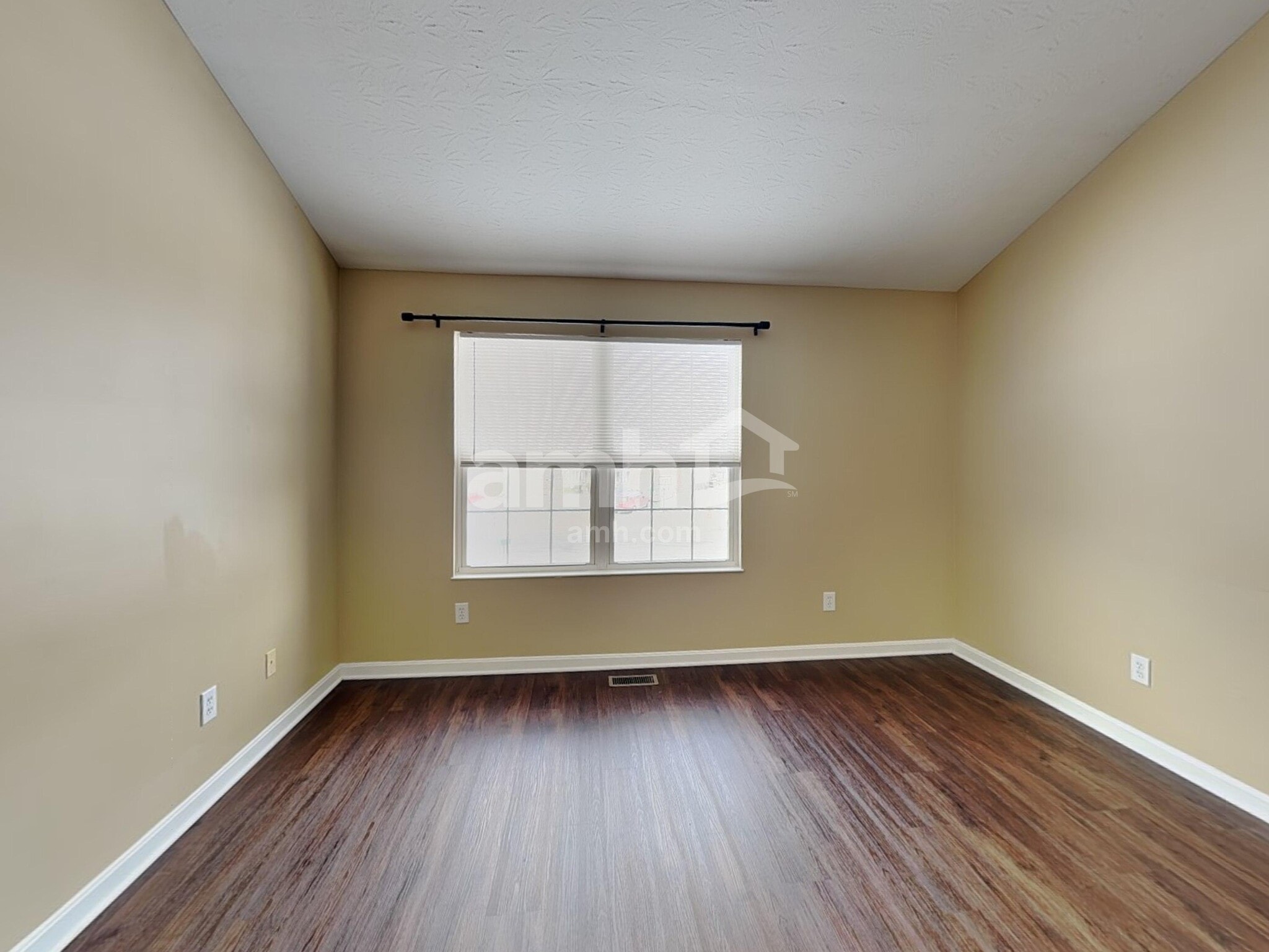 Building Photo - 1031 Buddleia Ct