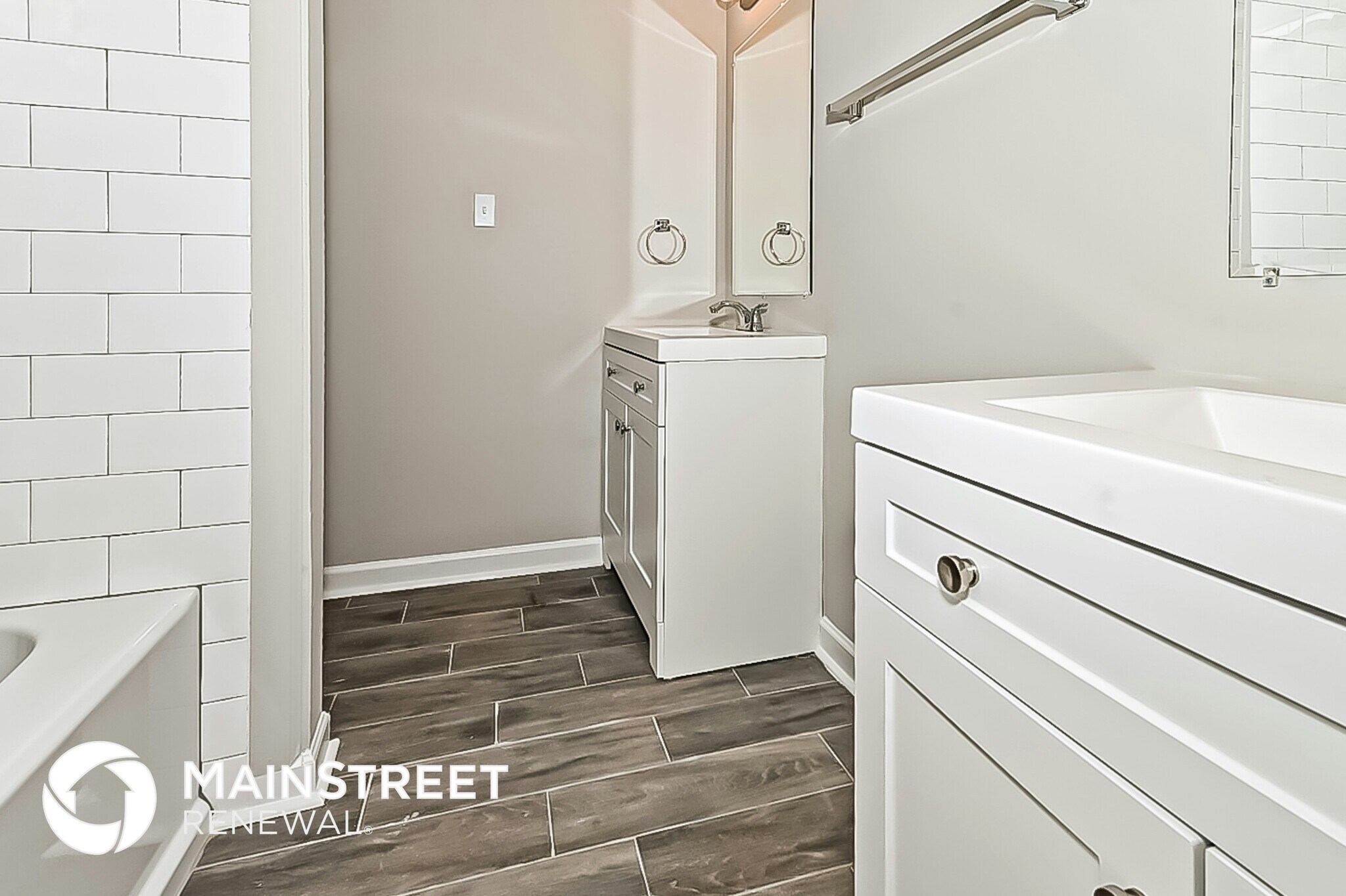 Building Photo - 7145 Peppermill Ln