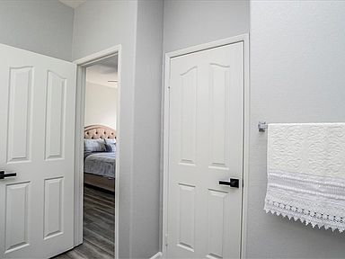 Building Photo - Beautifully REMODELED CONTEMPORARY CORNER ...