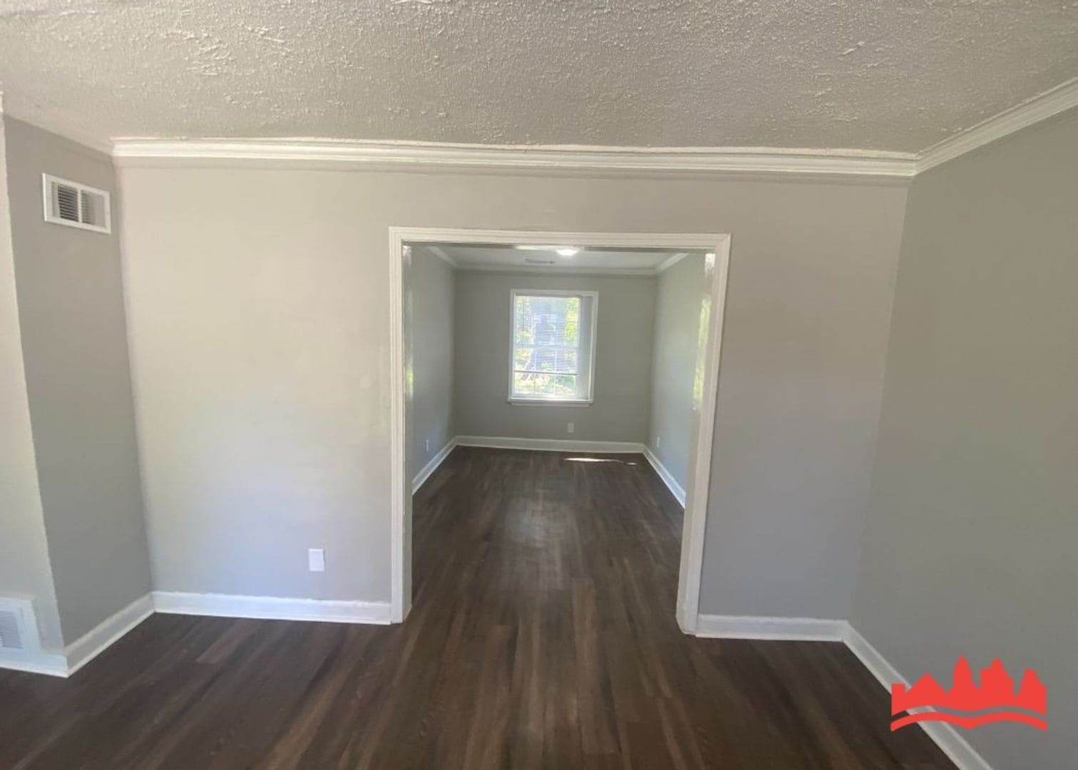 Building Photo - 2302 Alameda Ave